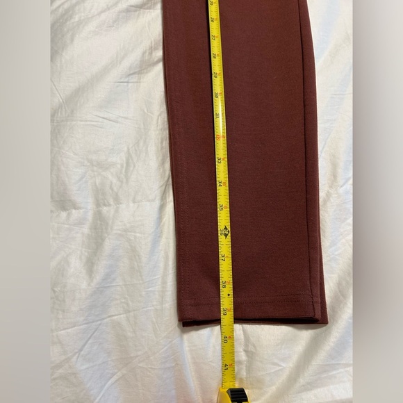 Simply Vera sz M stretch skinny pull on jeggings in rust, burgundy color - Picture 8 of 9